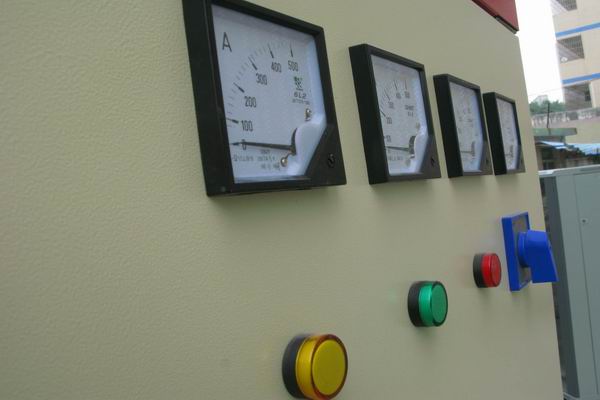 镇平配电柜-3683讲讲配电柜注意事项